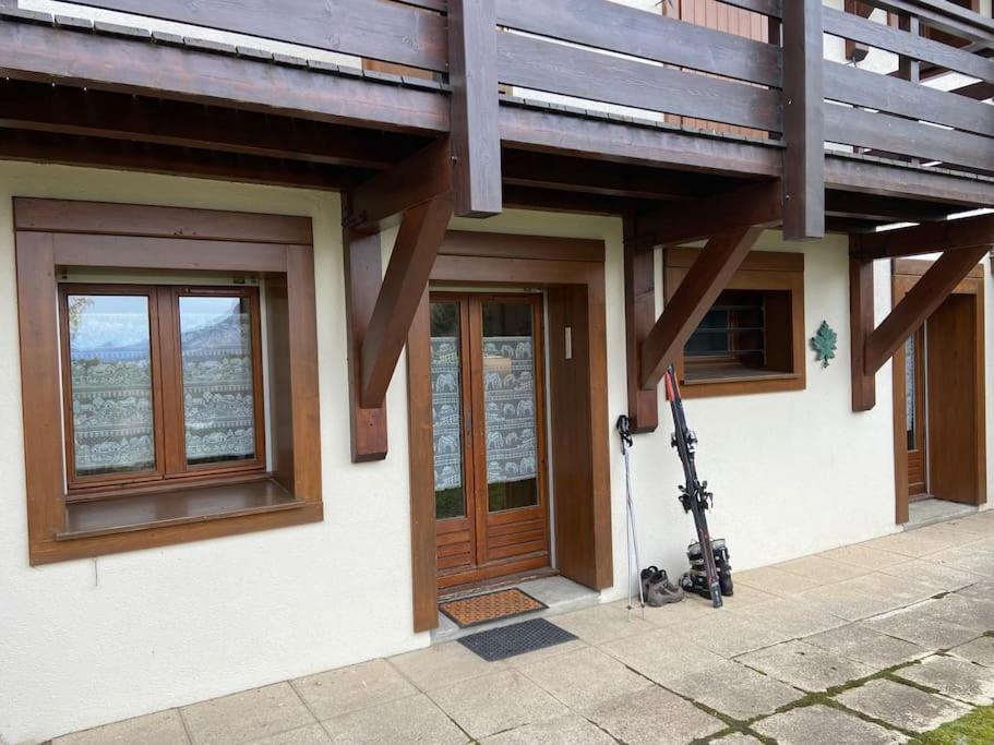 Appartement Au Pied Des Pistes กงบลู ภายนอก รูปภาพ